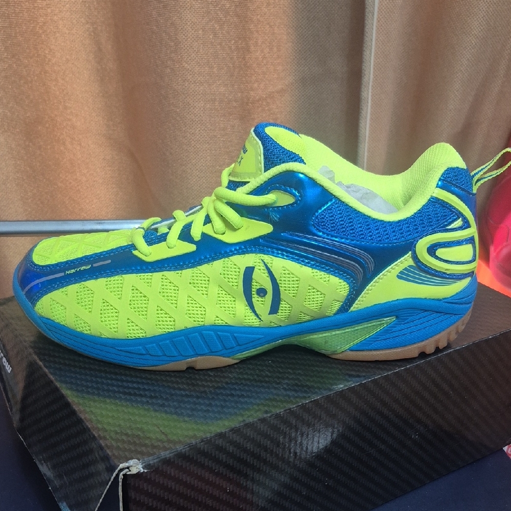Arrow Vortex Junior Court Shoes in Blue and Green